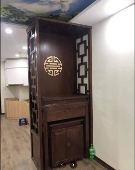 Vách Ngăn Phòng Thờ Bằng Nhựa